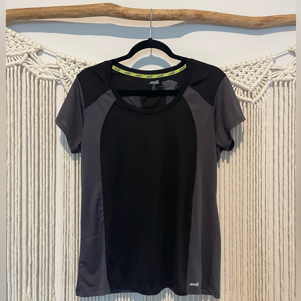 Avia Workout Running Lifting Outdoors Shirt Sz XL